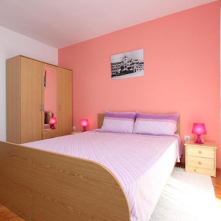 Apartments Tara Ровінь Екстер'єр фото